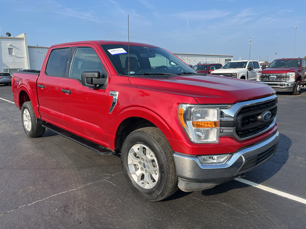 2022 Ford F-150 XLT photo 3