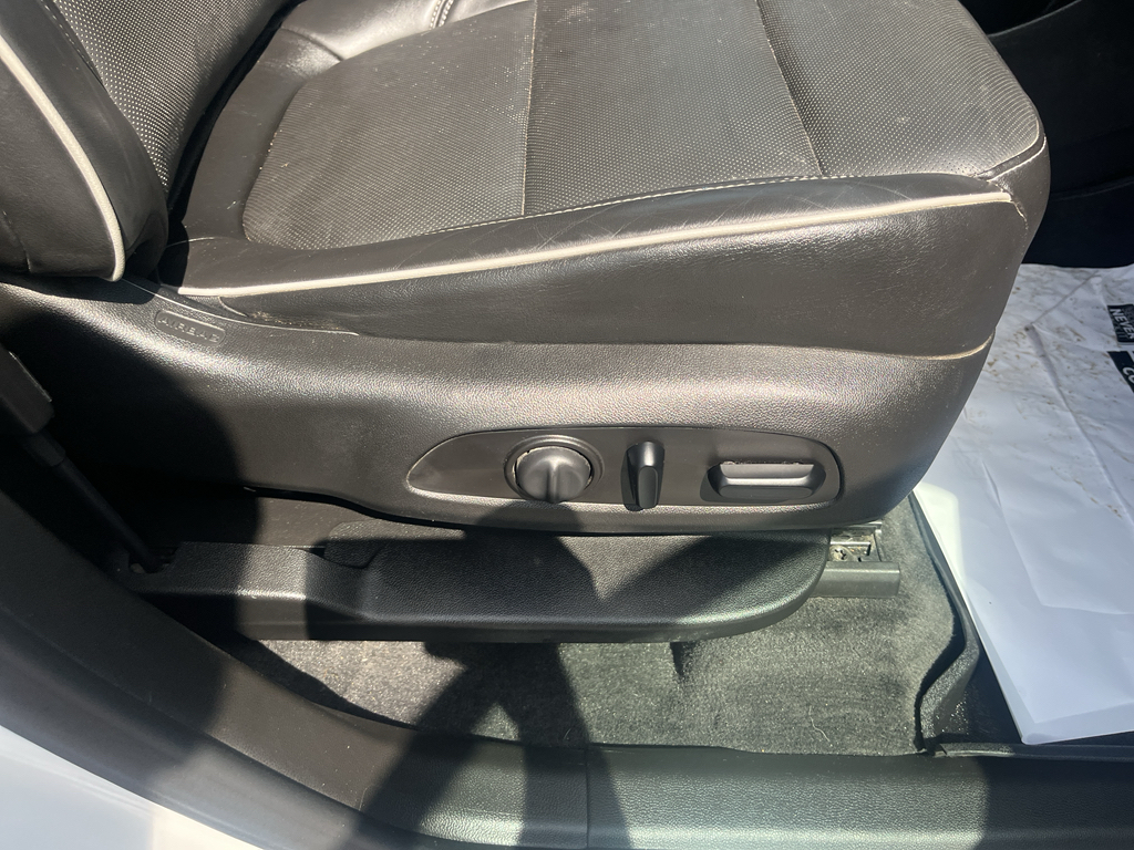2020 Chevrolet Traverse representative vehicle photo