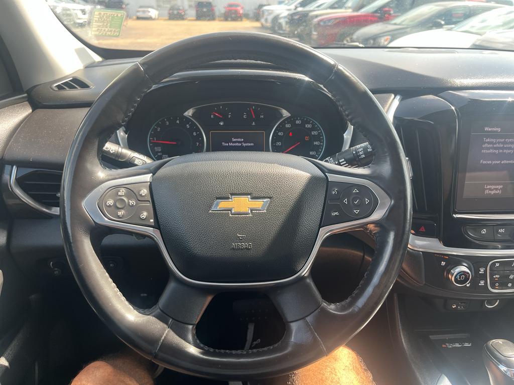 2020 Chevrolet Traverse representative vehicle photo