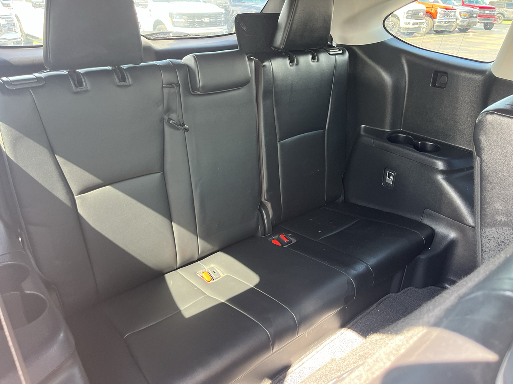 2023 Toyota Highlander representative vehicle photo