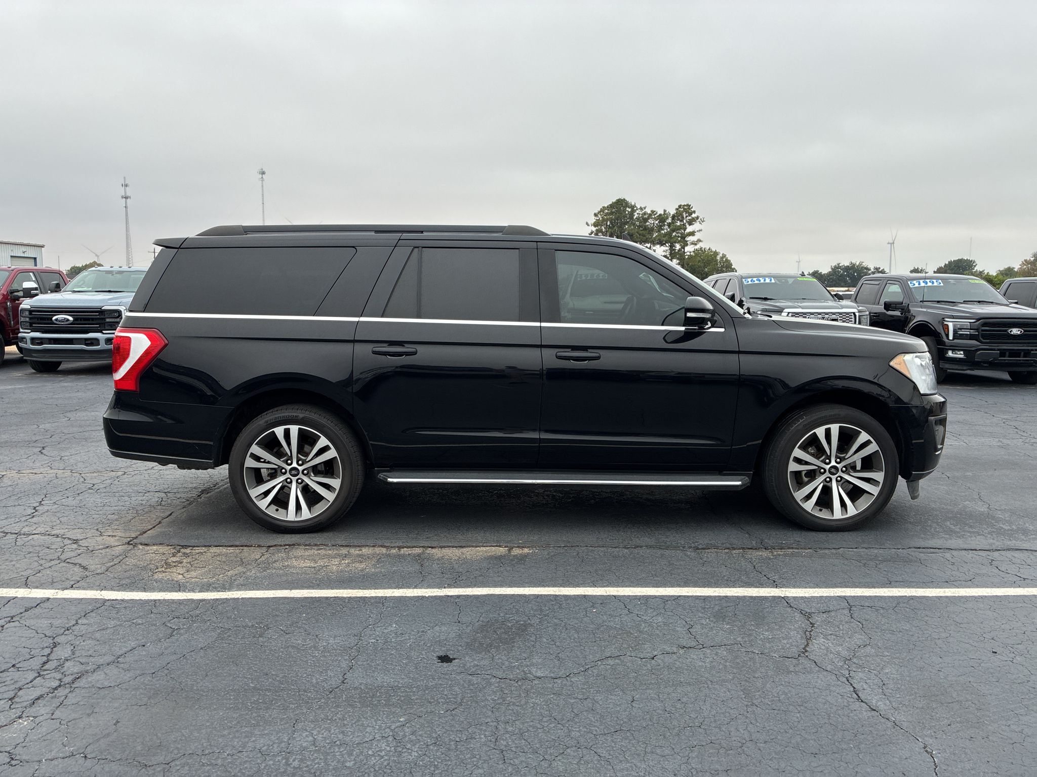 2020 Ford Expedition MAX XLT photo 4