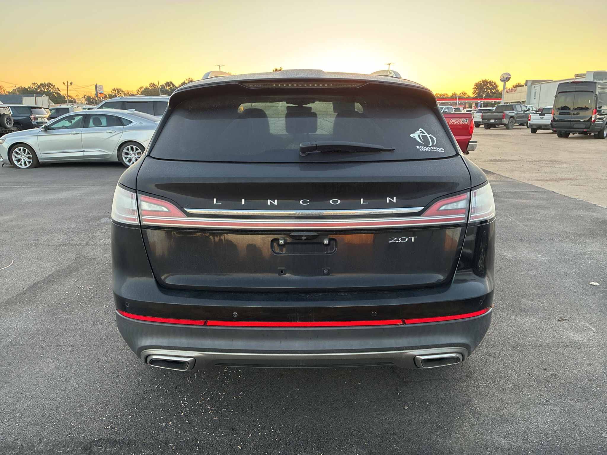 2019 Lincoln Nautilus Standard photo 3