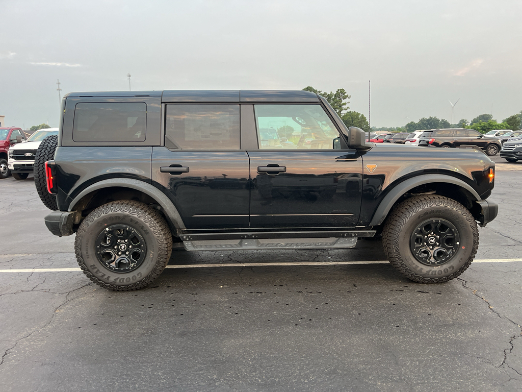 2026 Ford Bronco Badlands photo 4