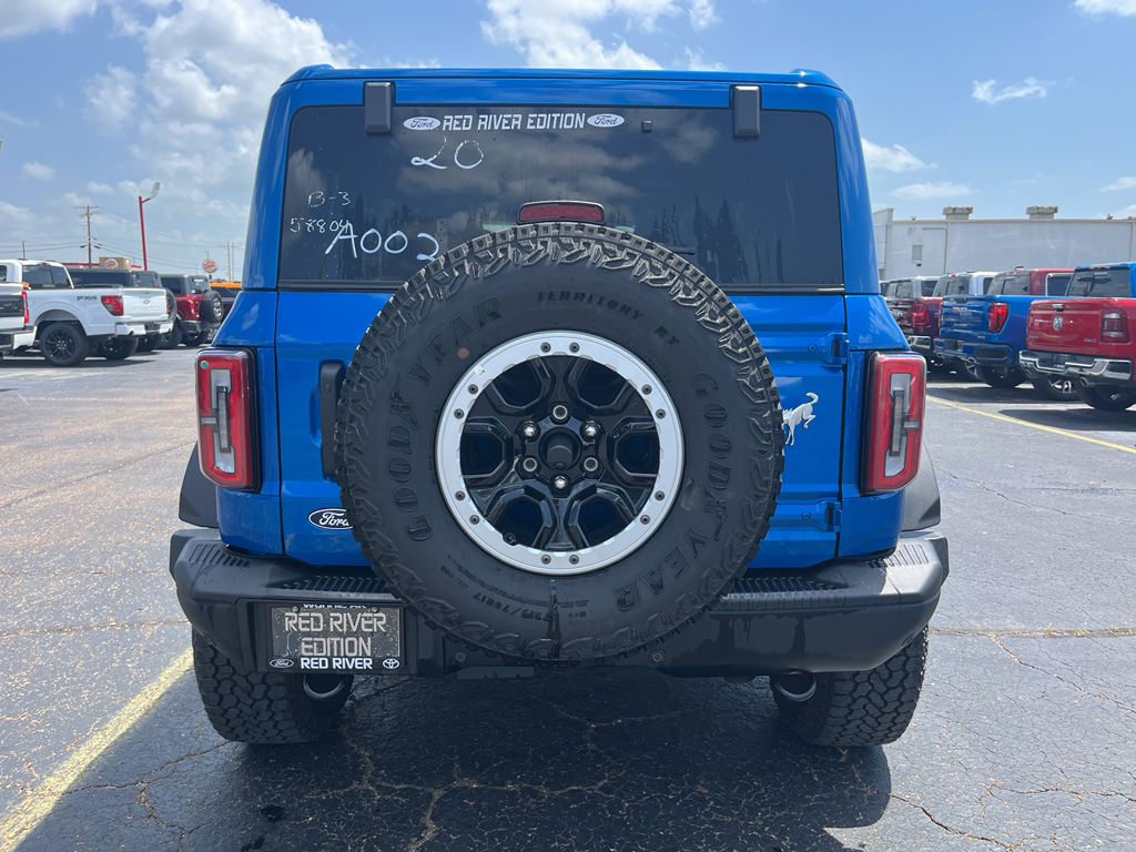 2026 Ford Bronco Badlands photo 6