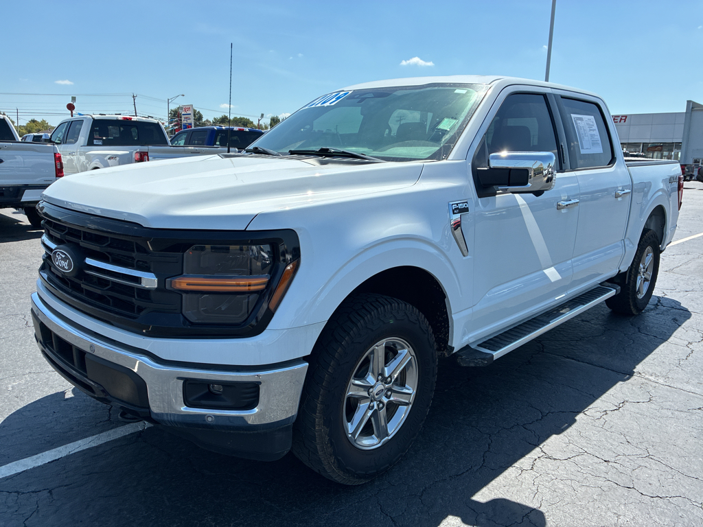2024 Ford F-150 XLT photo 1