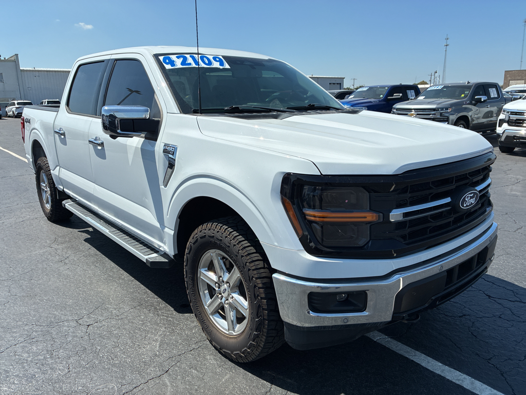 2024 Ford F-150 XLT photo 3