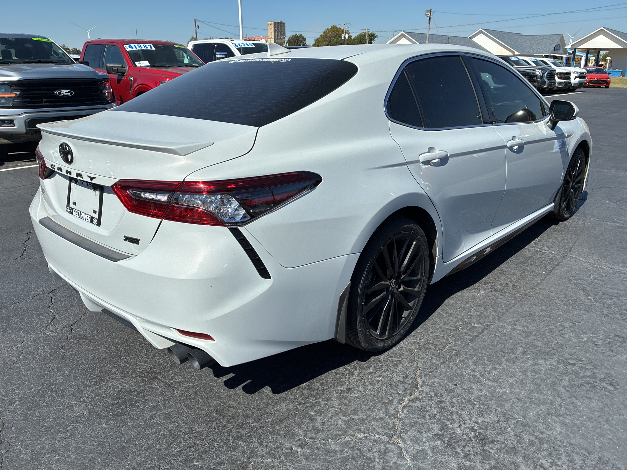 2023 Toyota Camry XSE photo 5