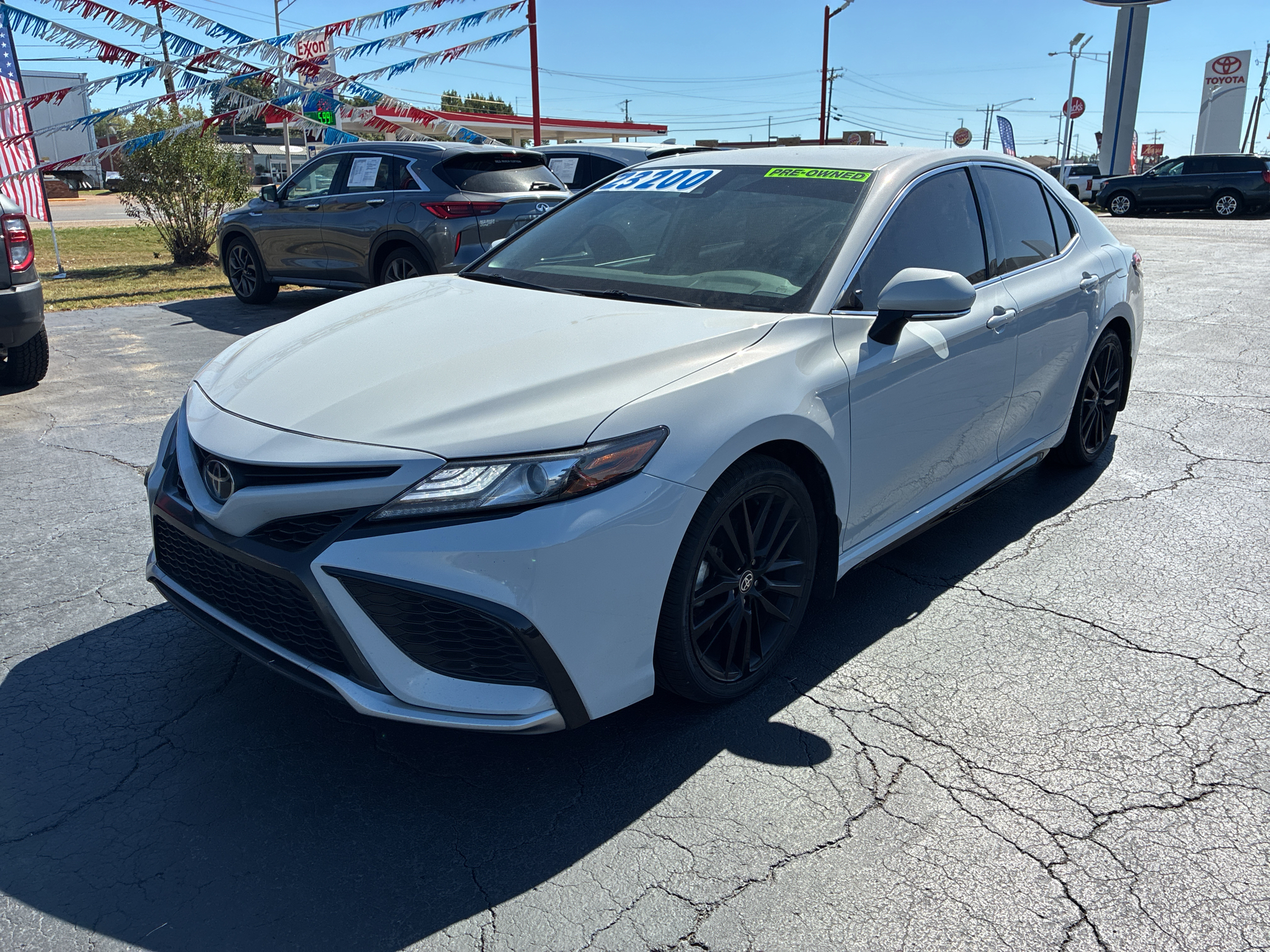 2023 Toyota Camry XSE photo 1