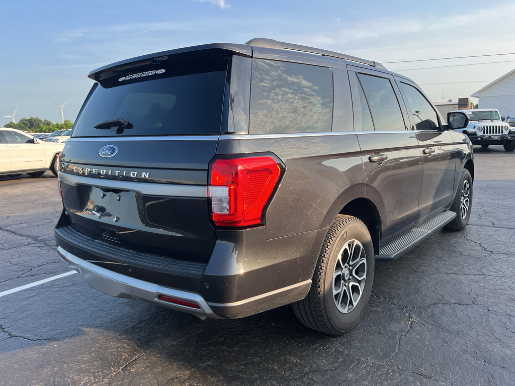 2024 Ford Expedition XLT photo 5