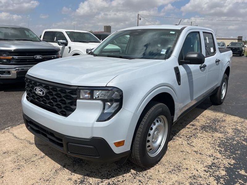 2026 Ford Maverick XL FWD's photo