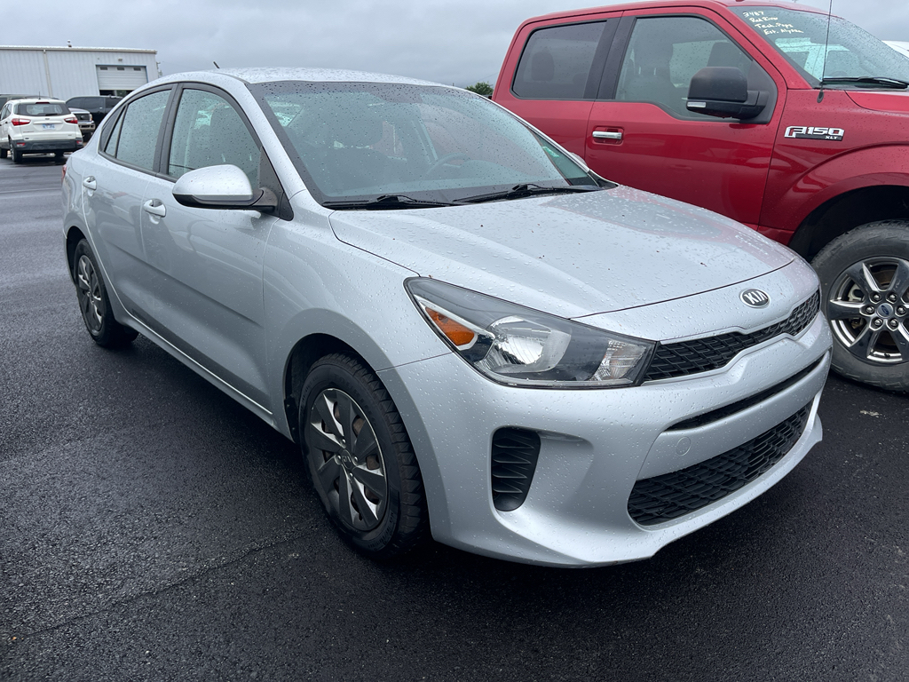 2019 Kia Rio LX photo 2