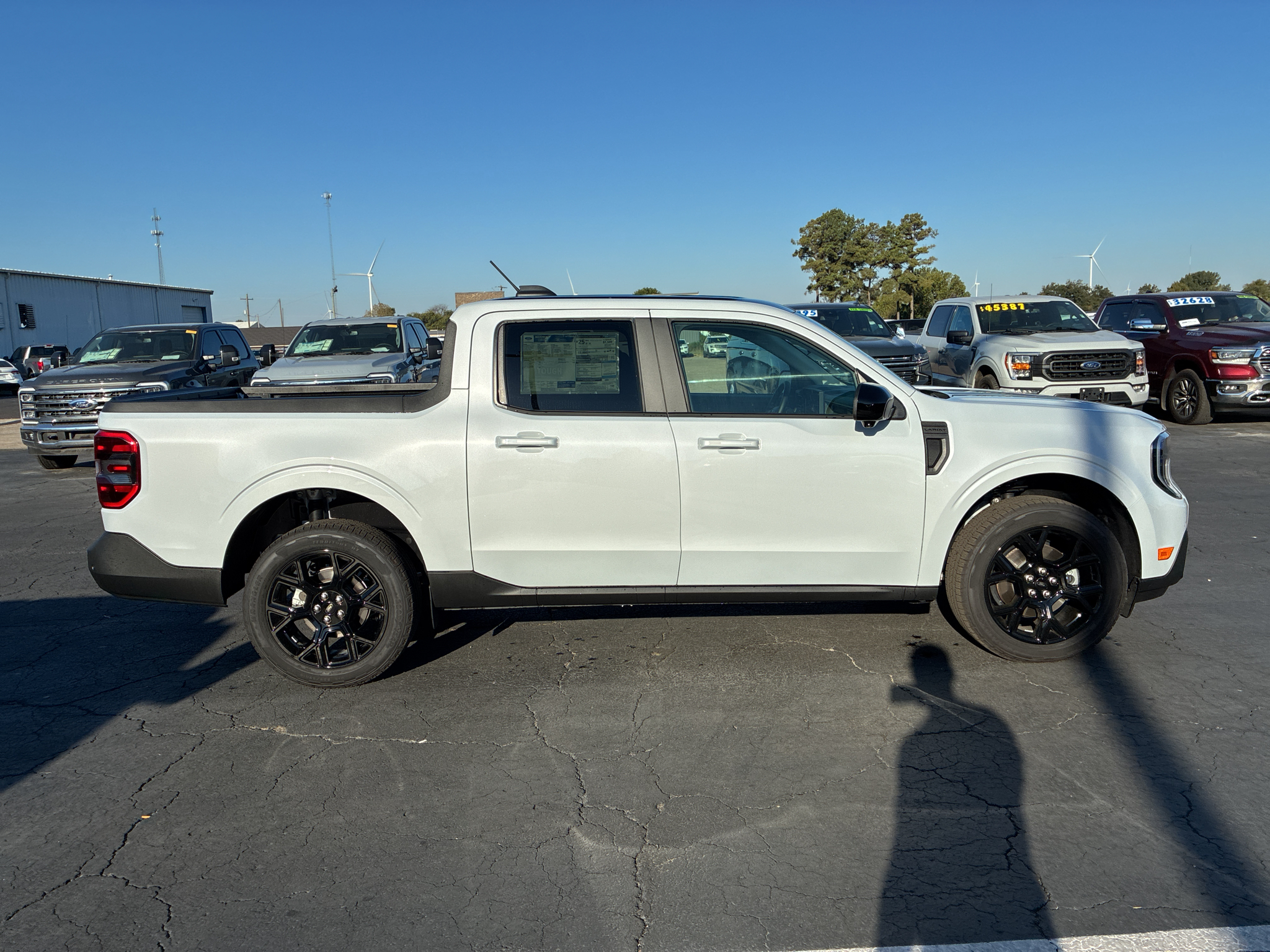 2026 Ford Maverick LARIAT photo 4