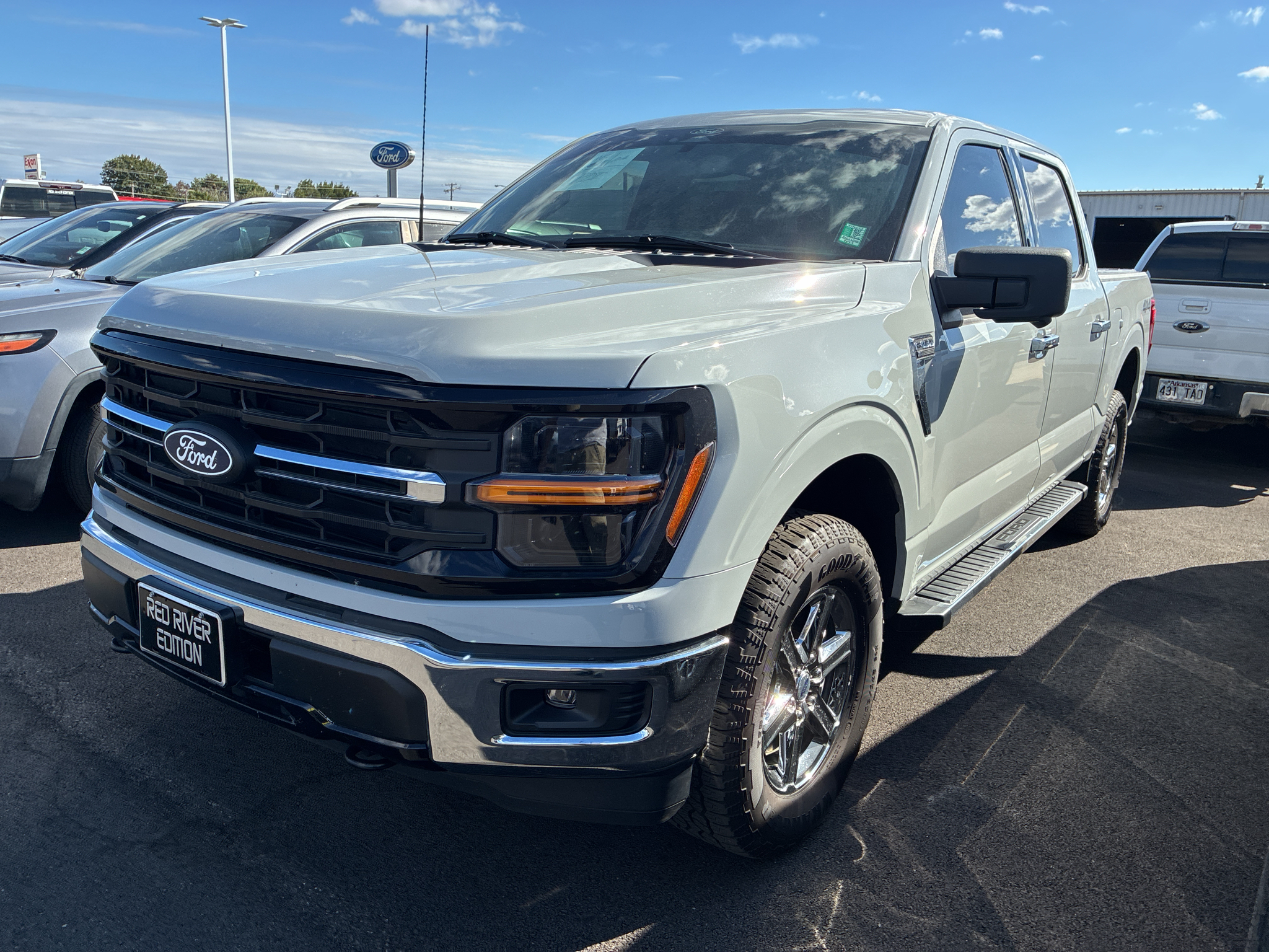 2024 Ford F-150 XLT photo 1