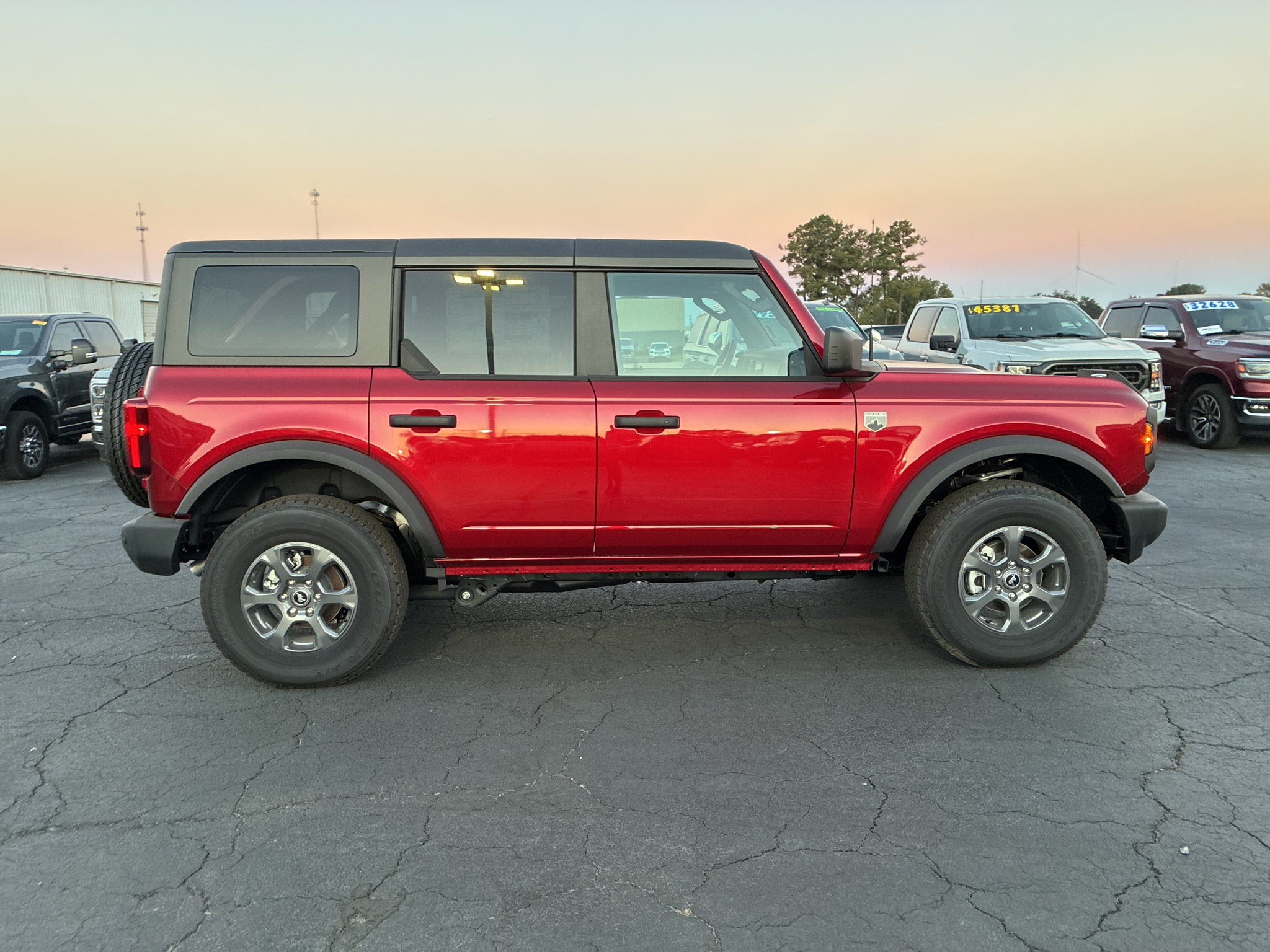 2026 Ford Bronco Big Bend photo 4