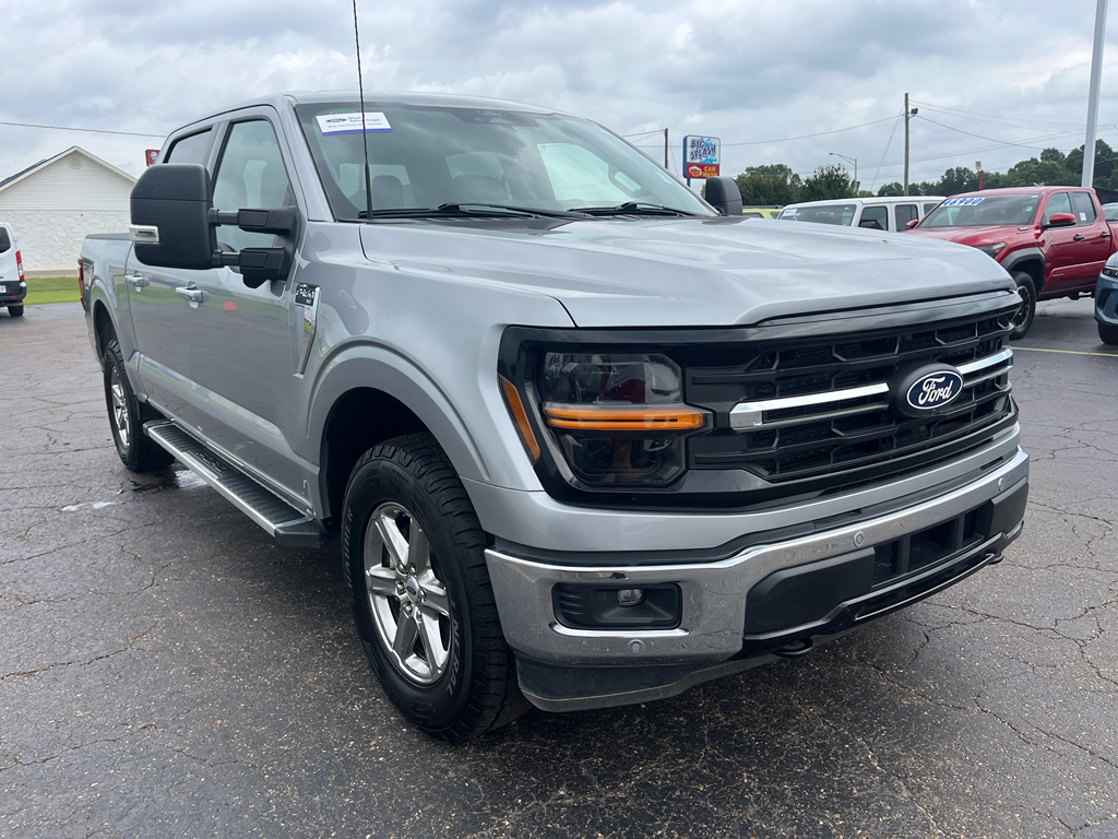2024 Ford F-150 XLT photo 3