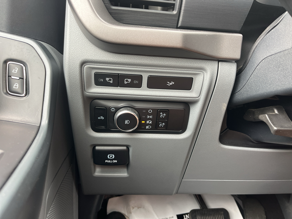 2024 Ford F-150 representative vehicle photo