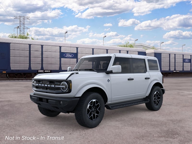 2026 Ford Bronco Outer Banks photo 1
