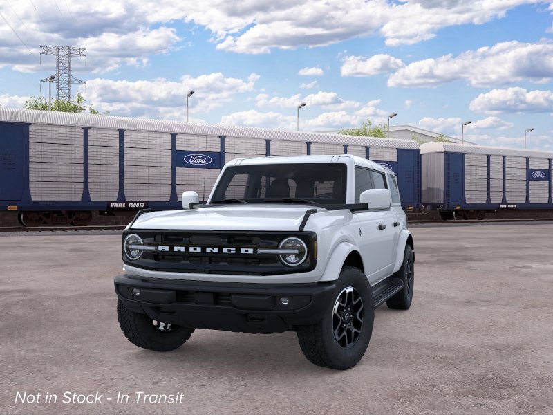 2026 Ford Bronco Outer Banks photo 2