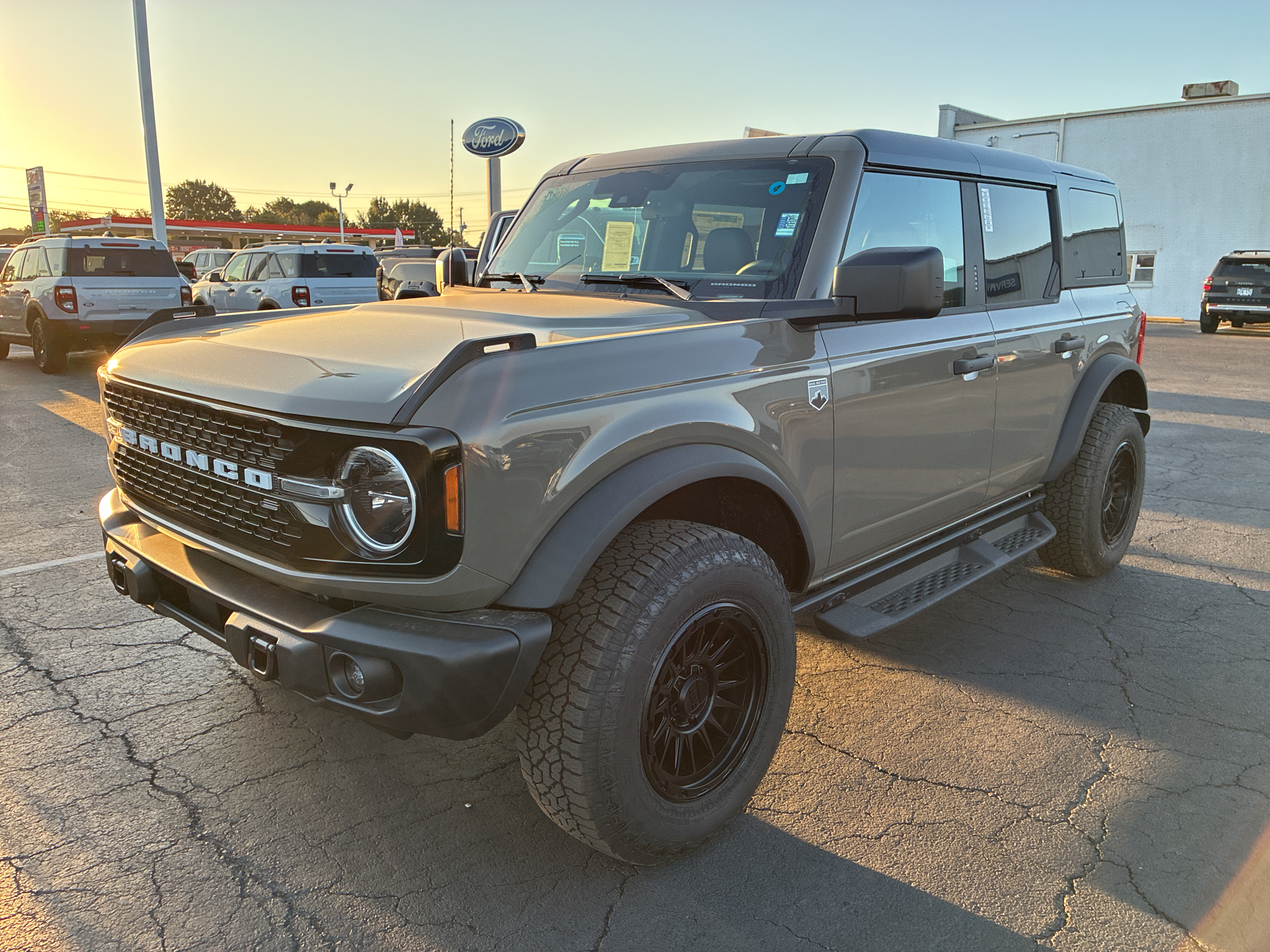 2026 Ford Bronco Big Bend photo 1