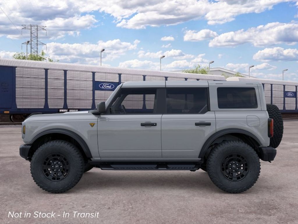 2026 Ford Bronco Badlands photo 3