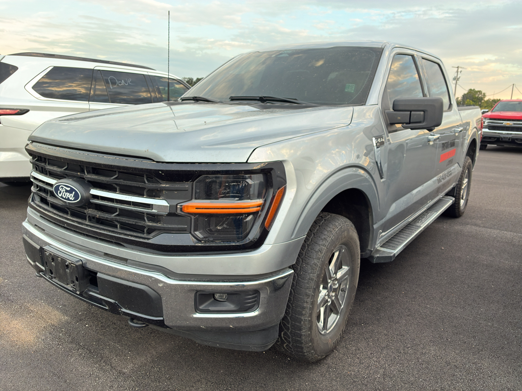 2024 Ford F-150 XLT photo 1