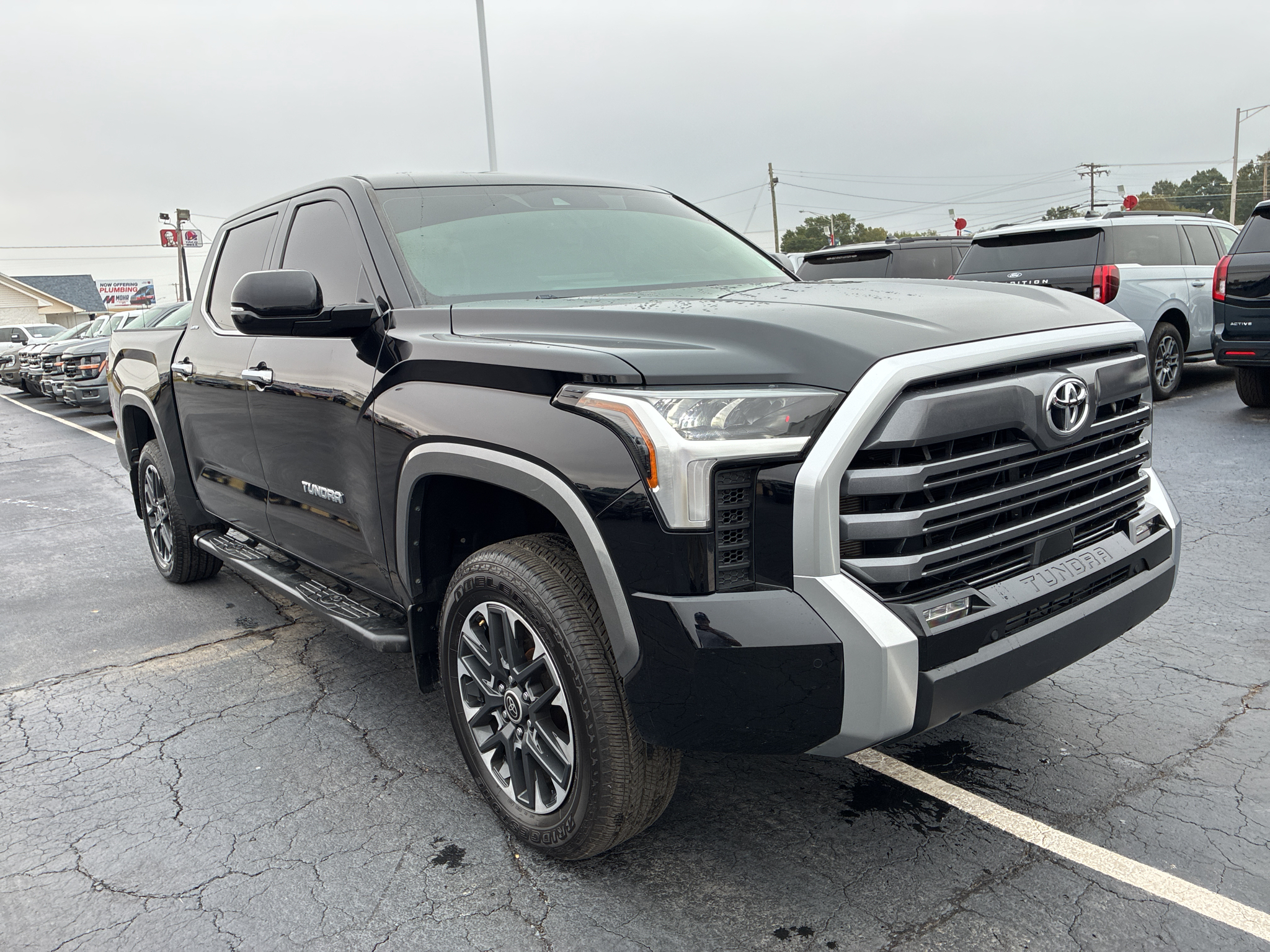 2024 Toyota Tundra Limited photo 3