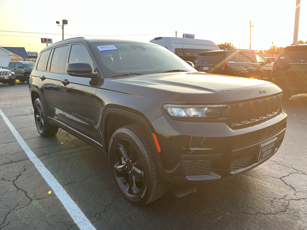 2023 Jeep Grand Cherokee L Altitude photo 3