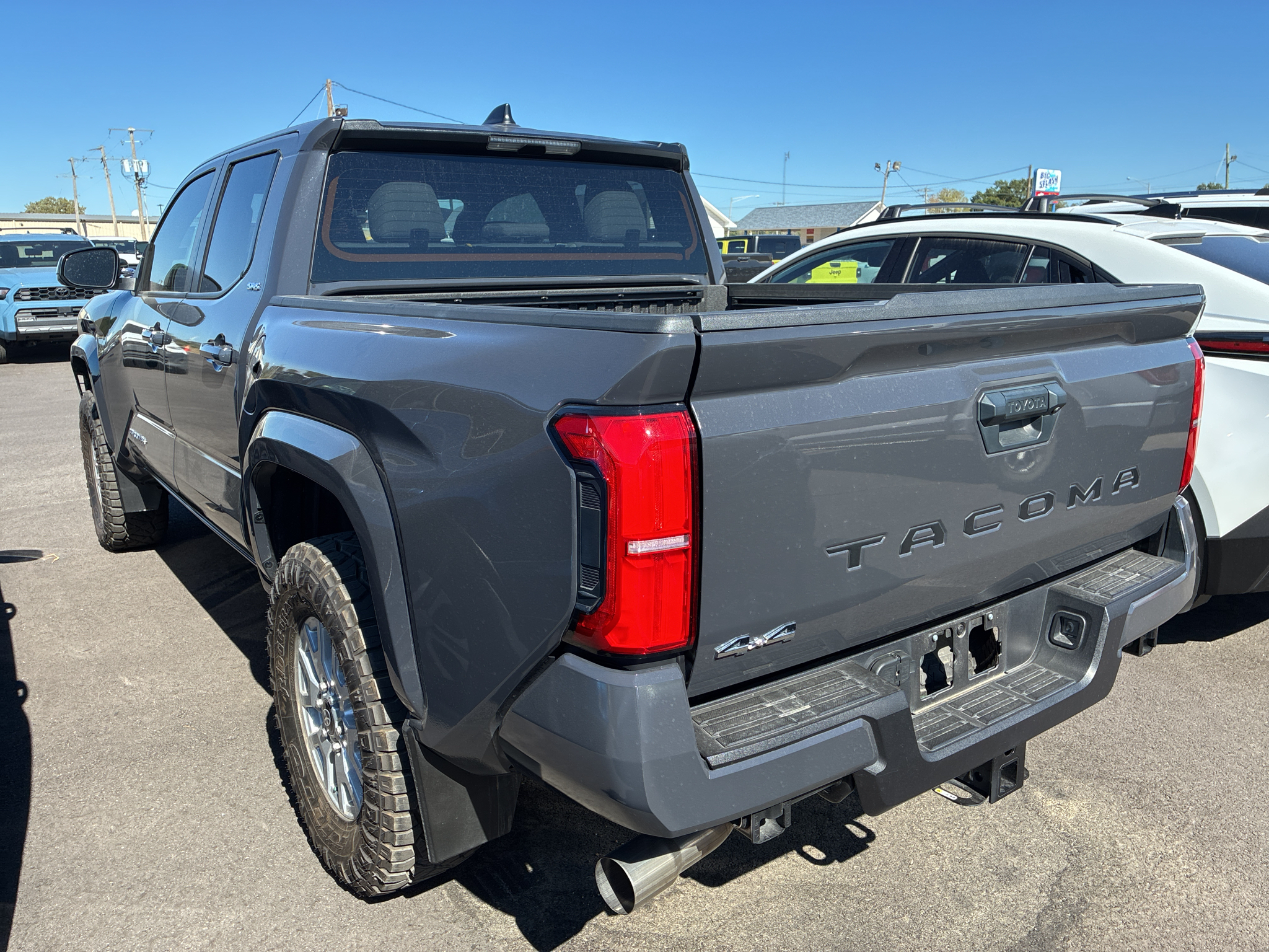 2024 Toyota Tacoma SR5 photo 4