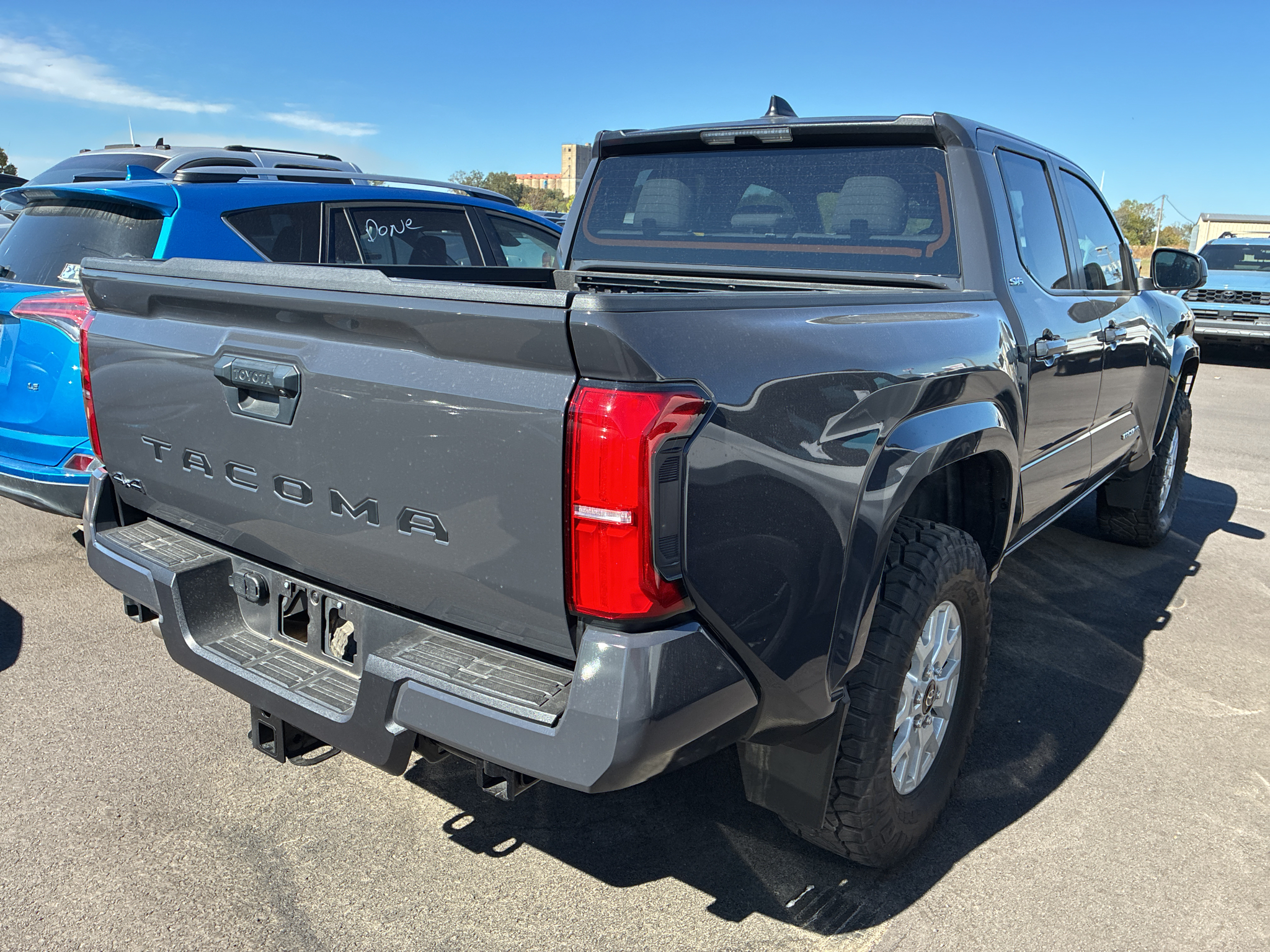 2024 Toyota Tacoma SR5 photo 3