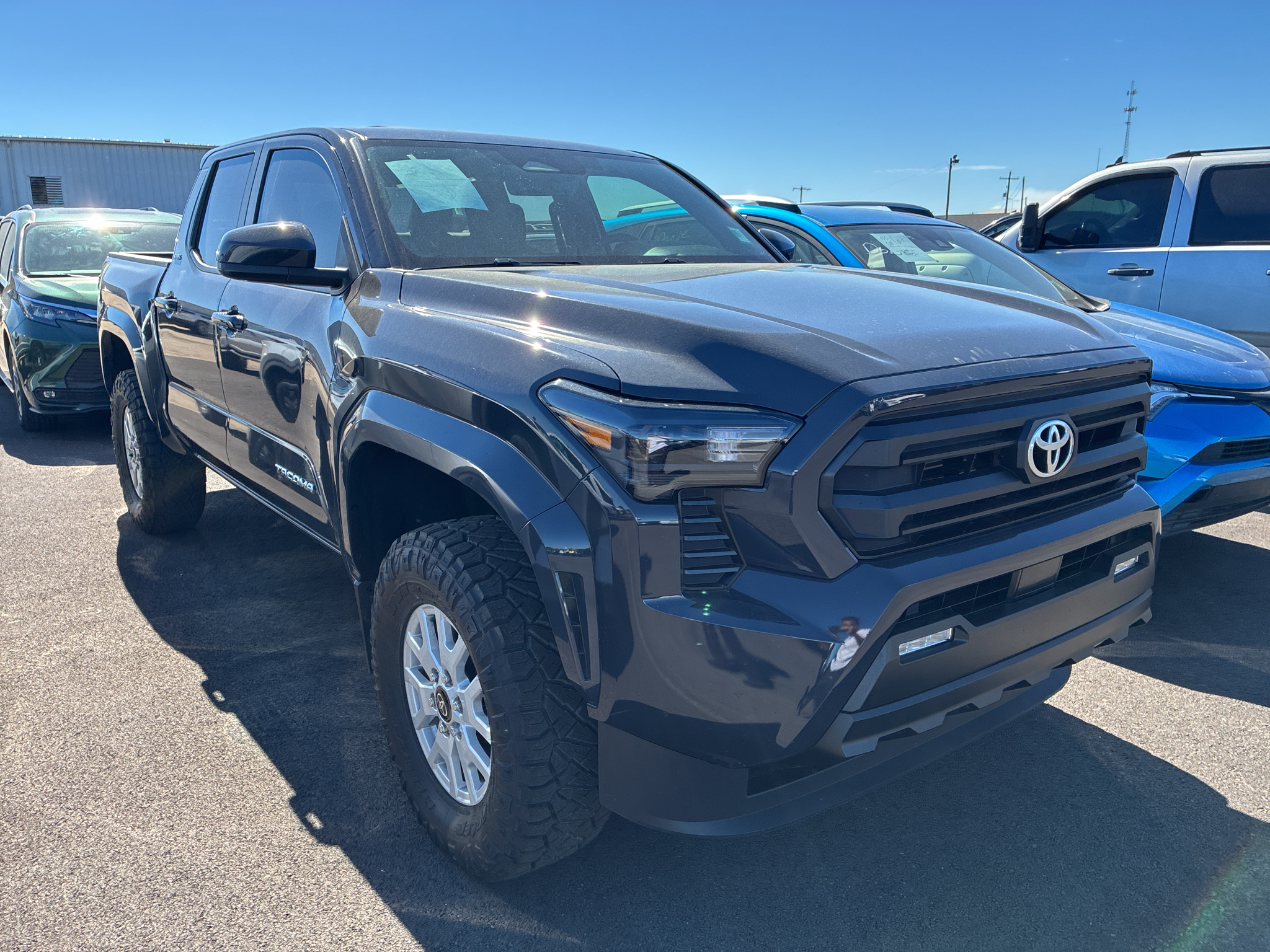 2024 Toyota Tacoma SR5 photo 2