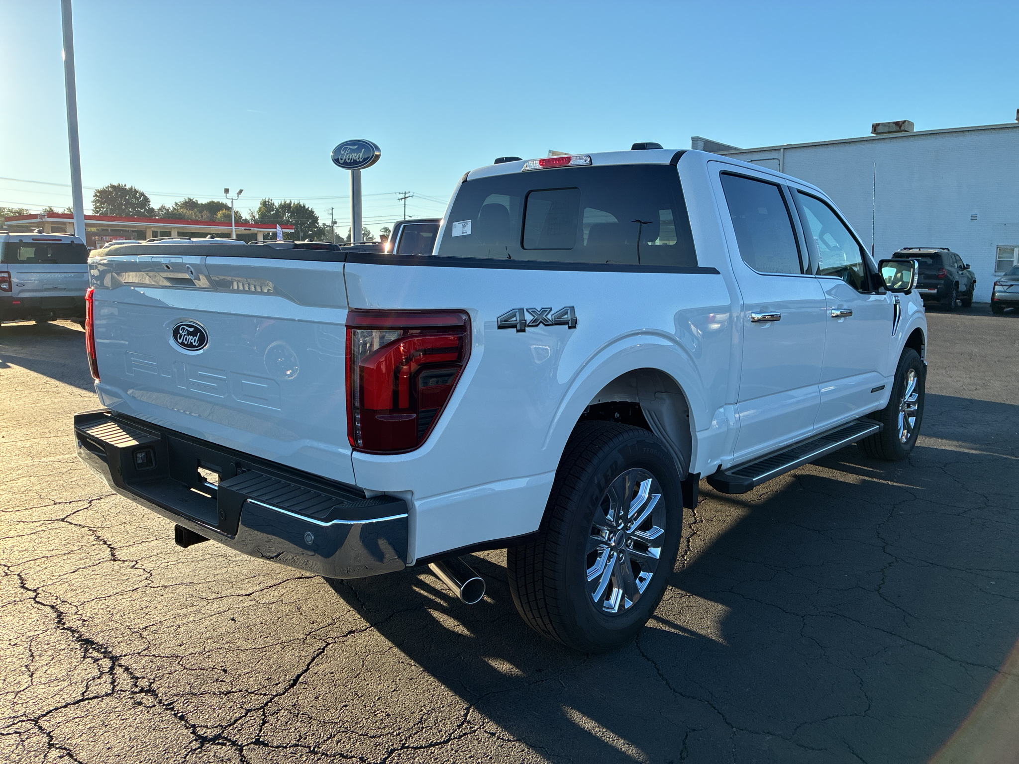2026 Ford F-150 LARIAT photo 5