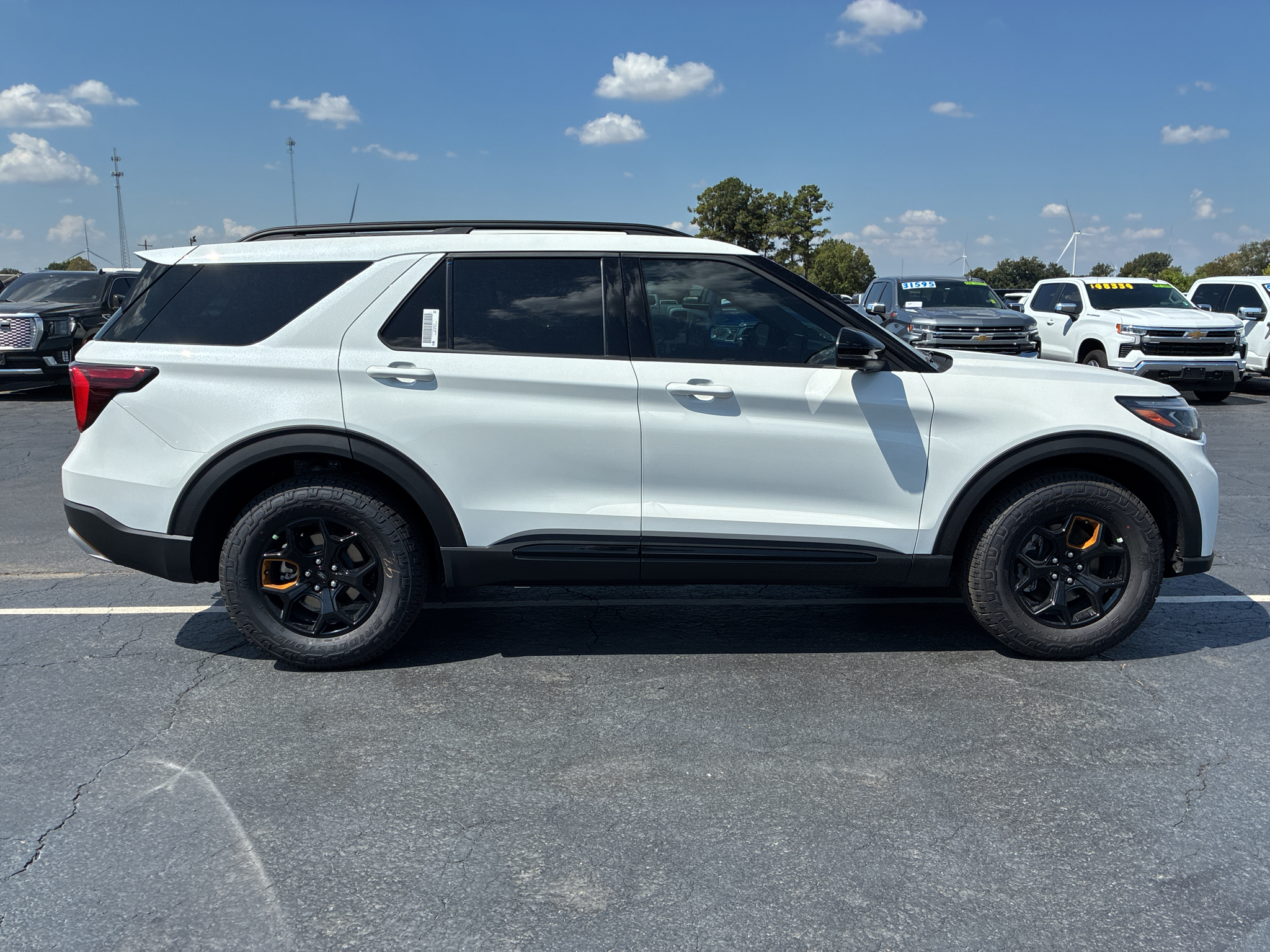 2026 Ford Explorer Tremor photo 4