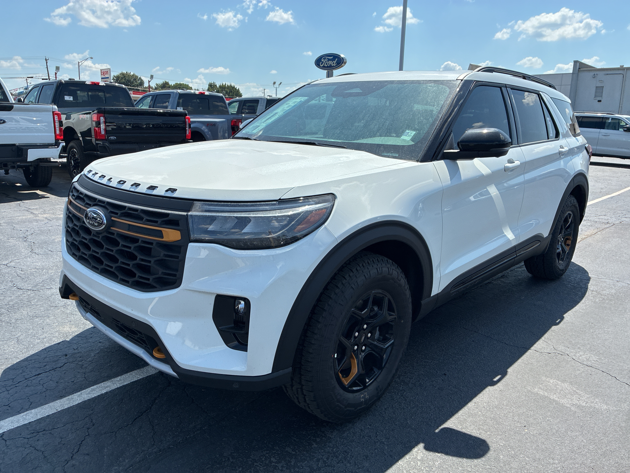2026 Ford Explorer Tremor photo 1