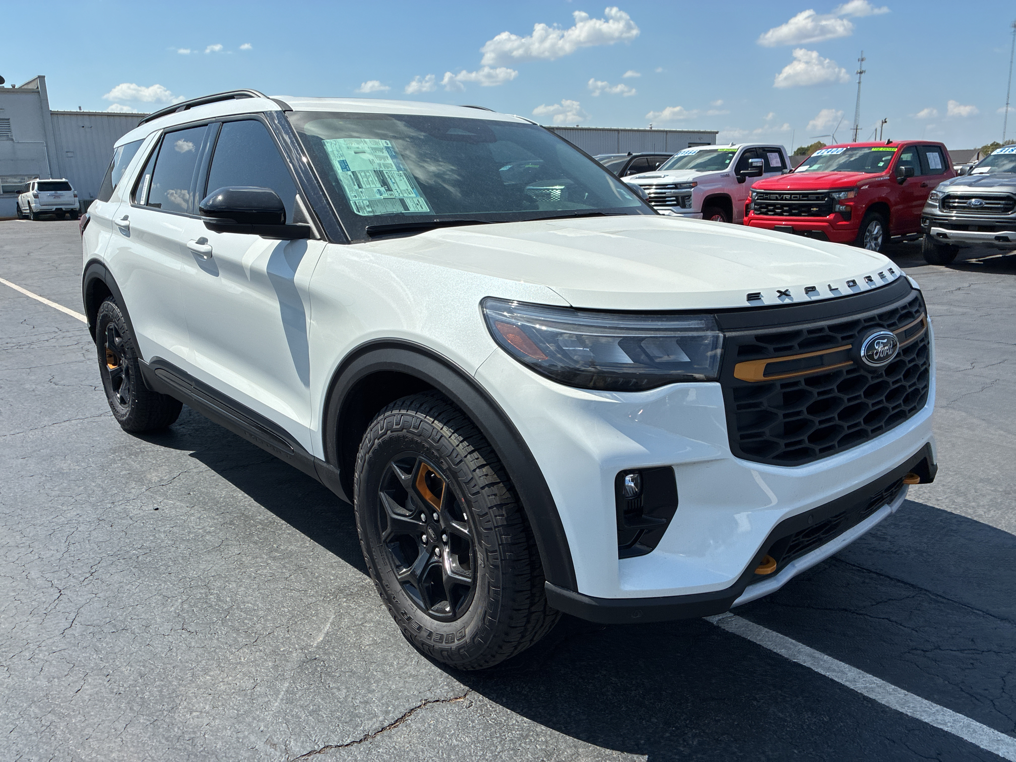 2026 Ford Explorer Tremor photo 3
