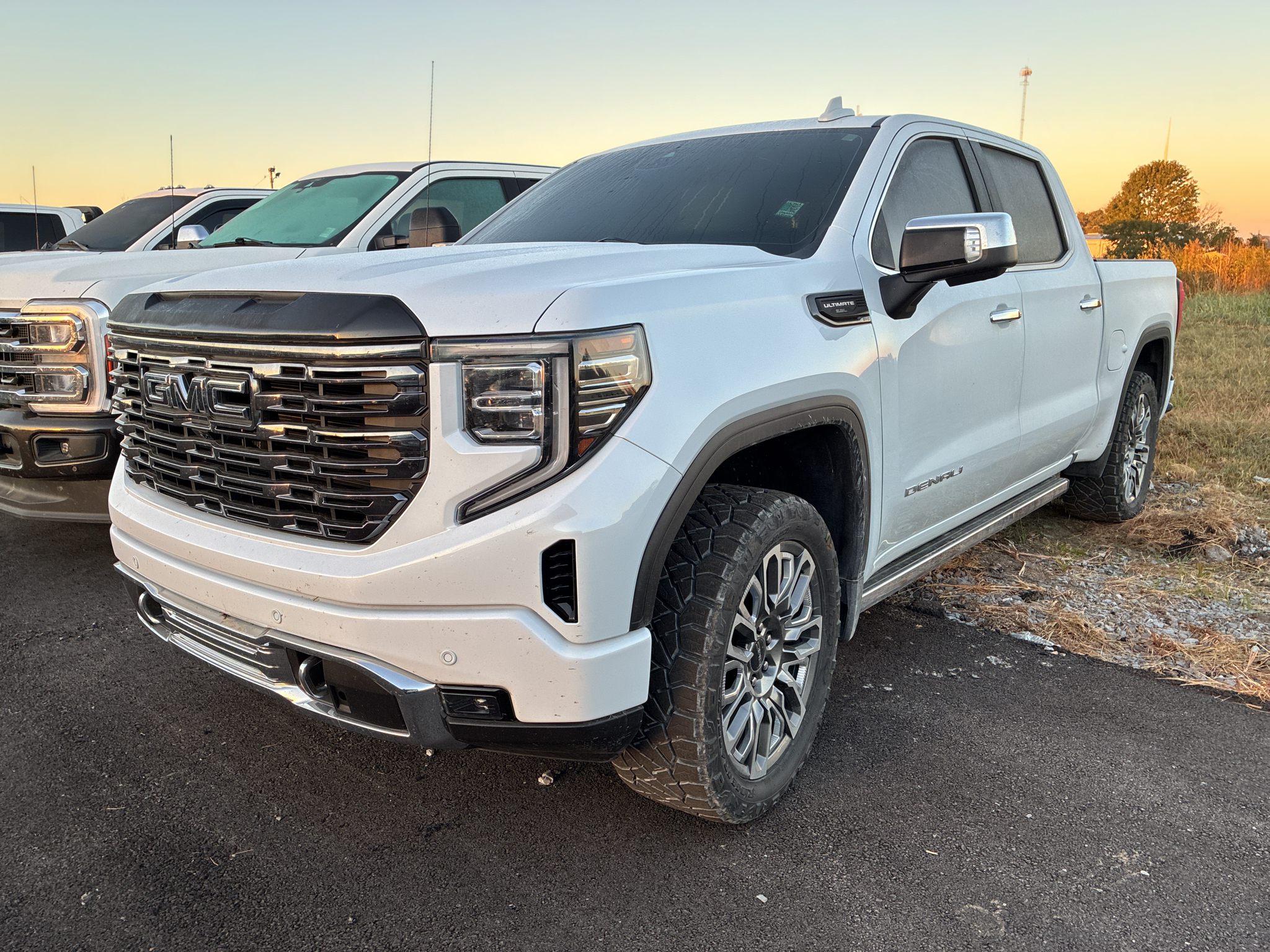 2026 GMC Sierra Denali Ultimate photo 1