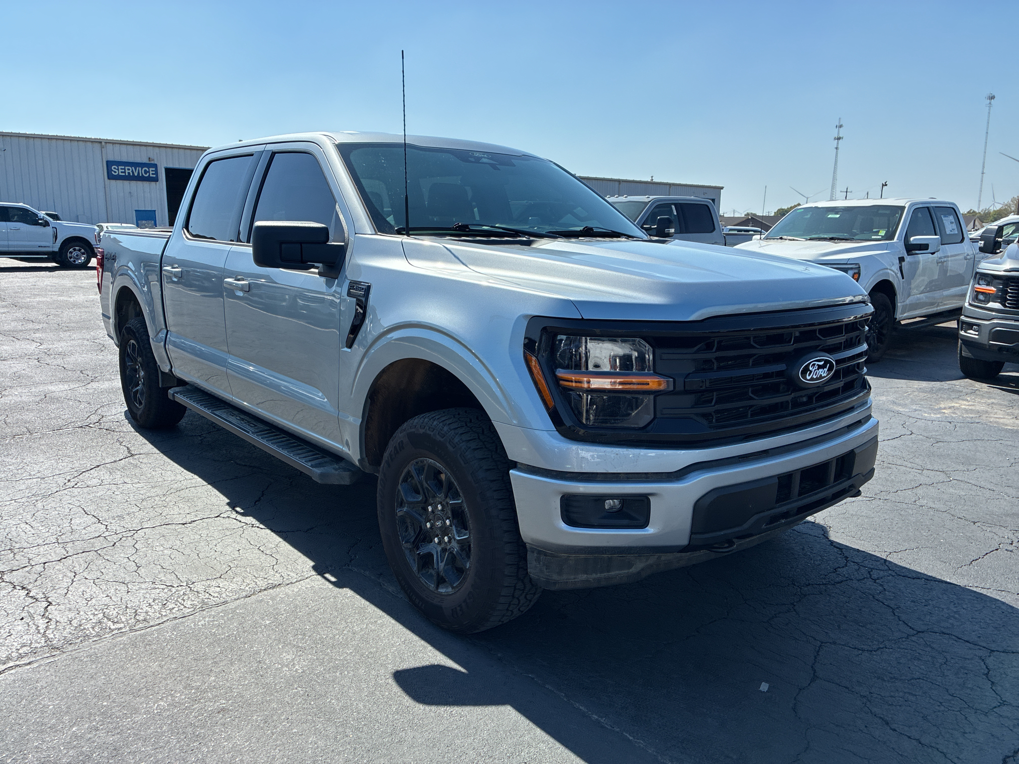 2026 Ford F-150 XLT photo 3