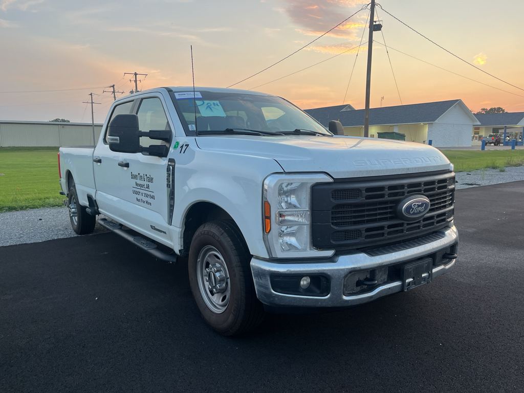 2024 Ford F-350 XL photo 2