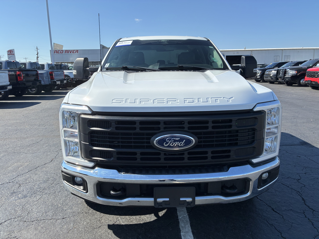 2024 Ford F-350 XL photo 2