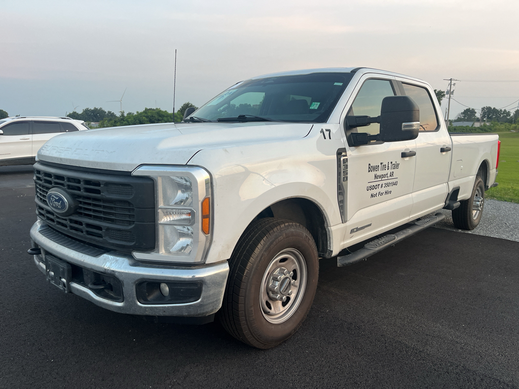 2024 Ford F-350 XL photo 1