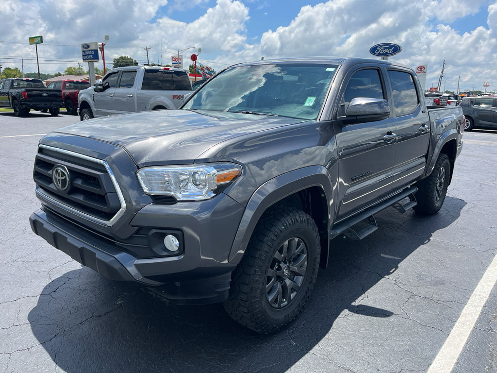 2023 Toyota Tacoma SR5 photo 1