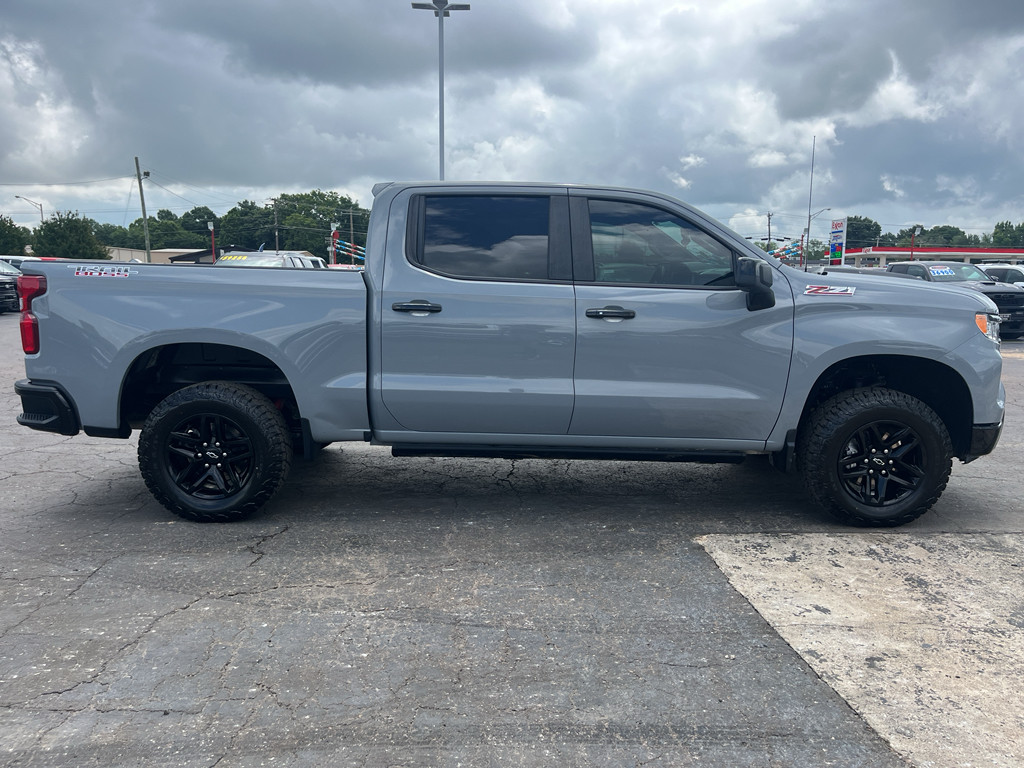 2024 Chevrolet Silverado LT Trail Boss photo 4