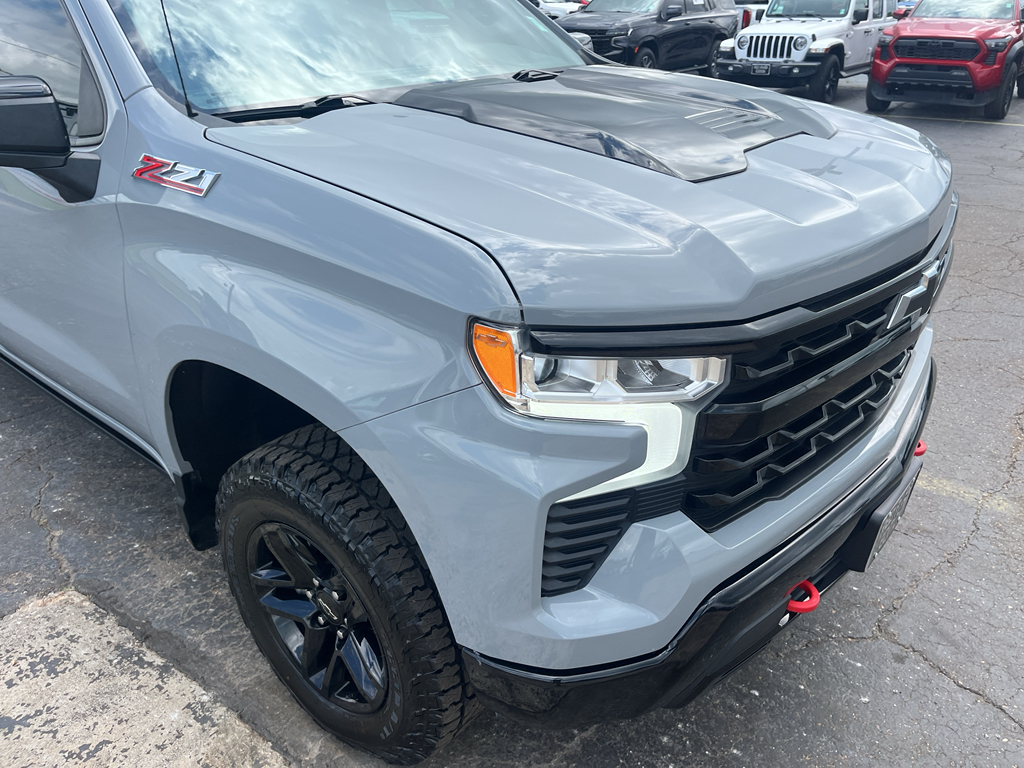 2024 Chevrolet Silverado representative vehicle photo