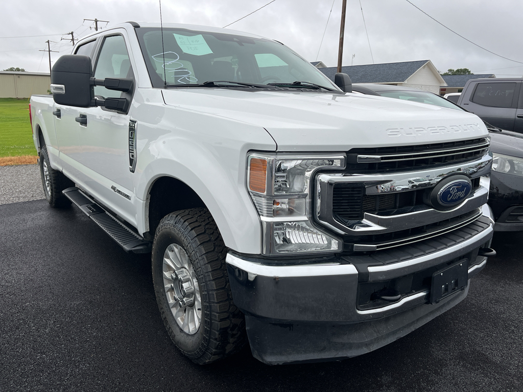 2021 Ford F-250 XLT photo 2