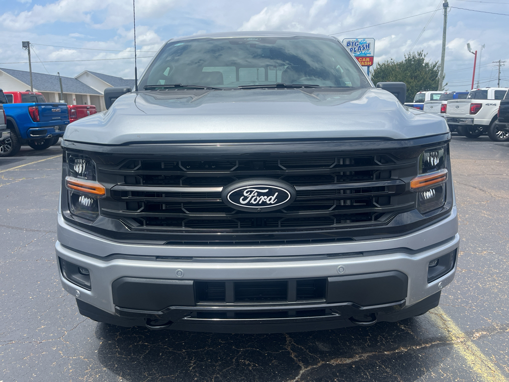 2026 Ford F-150 XLT photo 2