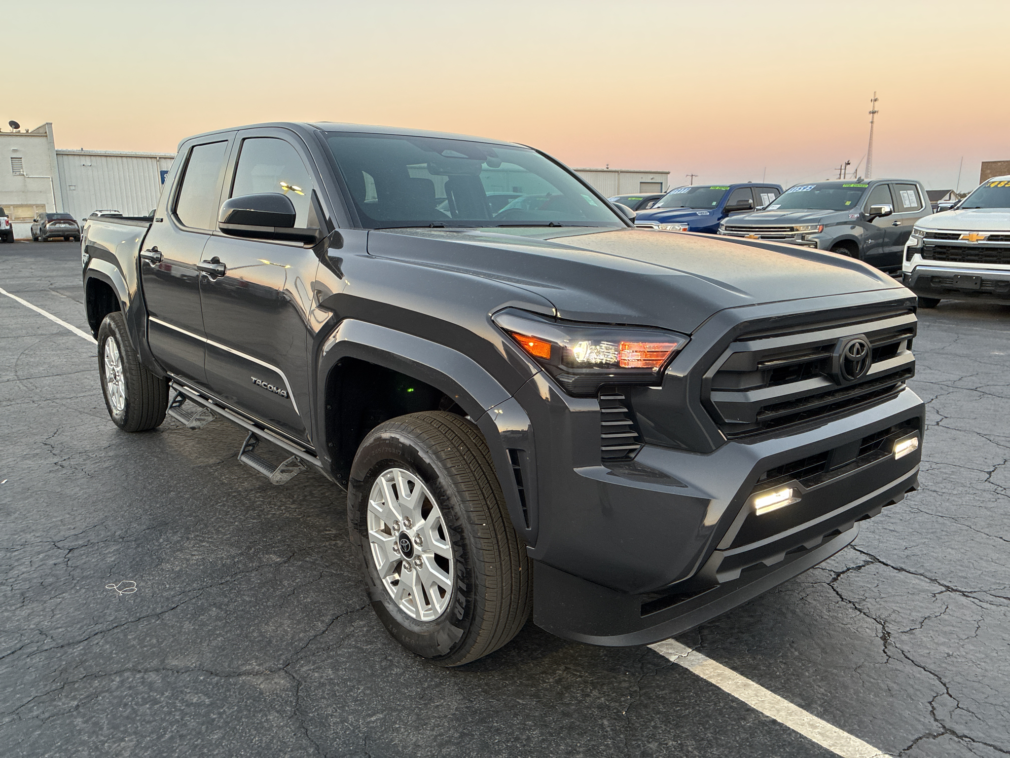 2026 Toyota Tacoma SR5 photo 3