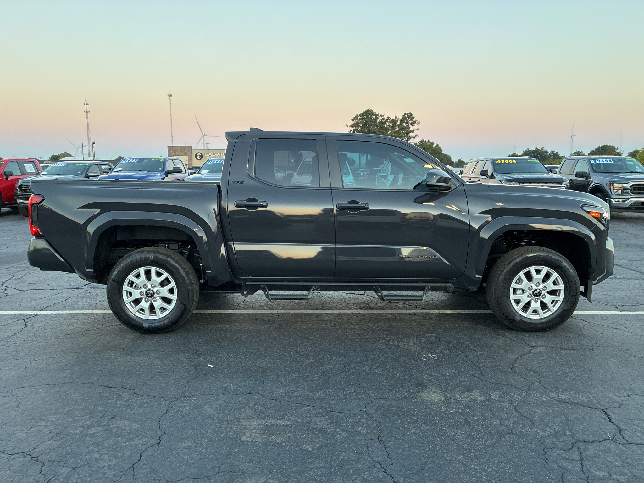 2026 Toyota Tacoma SR5 photo 4