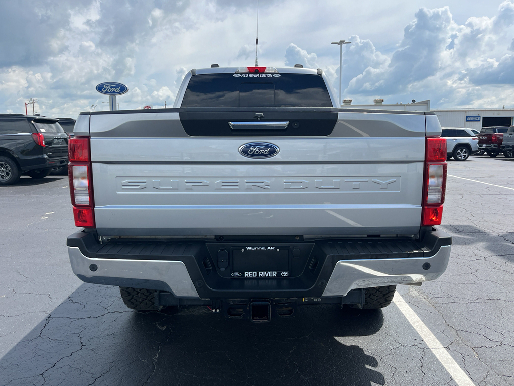 2022 Ford F-250 LARIAT photo 6