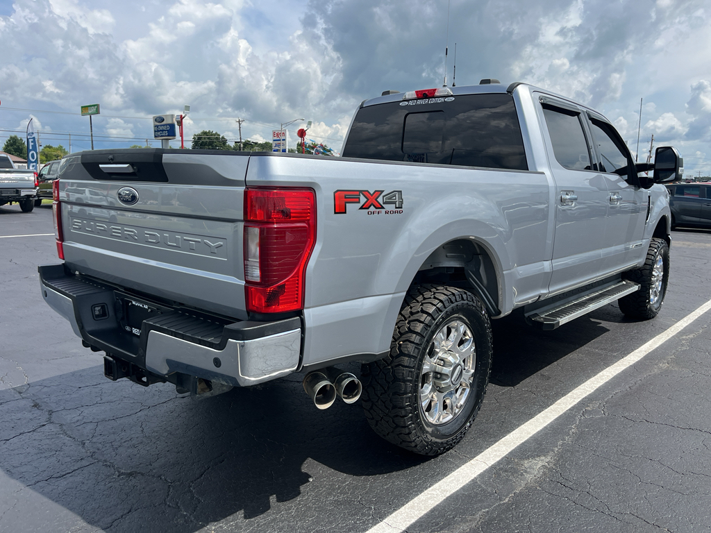 2022 Ford F-250 LARIAT photo 5