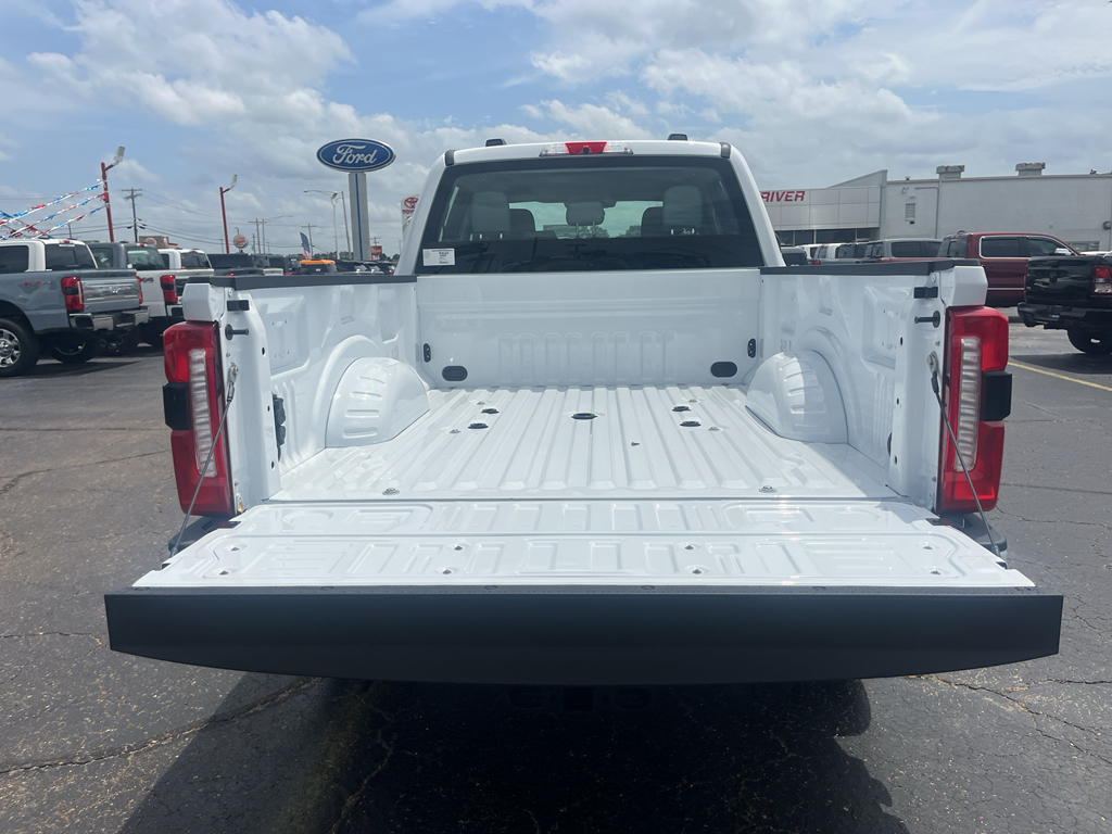 2026 Ford F-350 representative vehicle photo