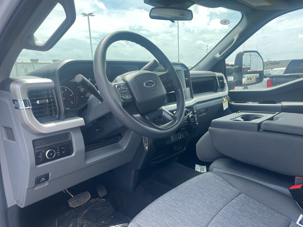 2026 Ford F-350 representative vehicle photo